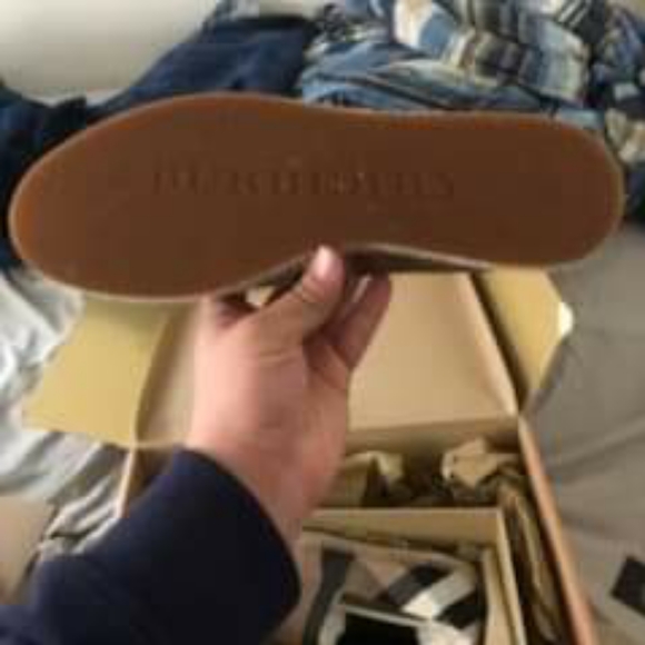 Men's Burberry shoes - Picture 8 of 8